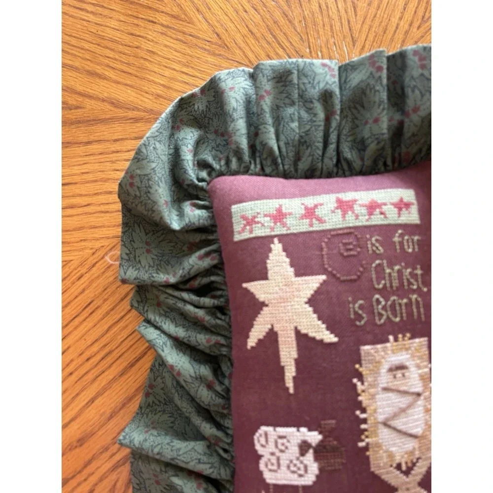 Christmas Cross Stitch Pillow Finished Nativity Jesus Country Primitive 9